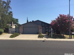 1062 Summit Way, Manteca, CA 95336