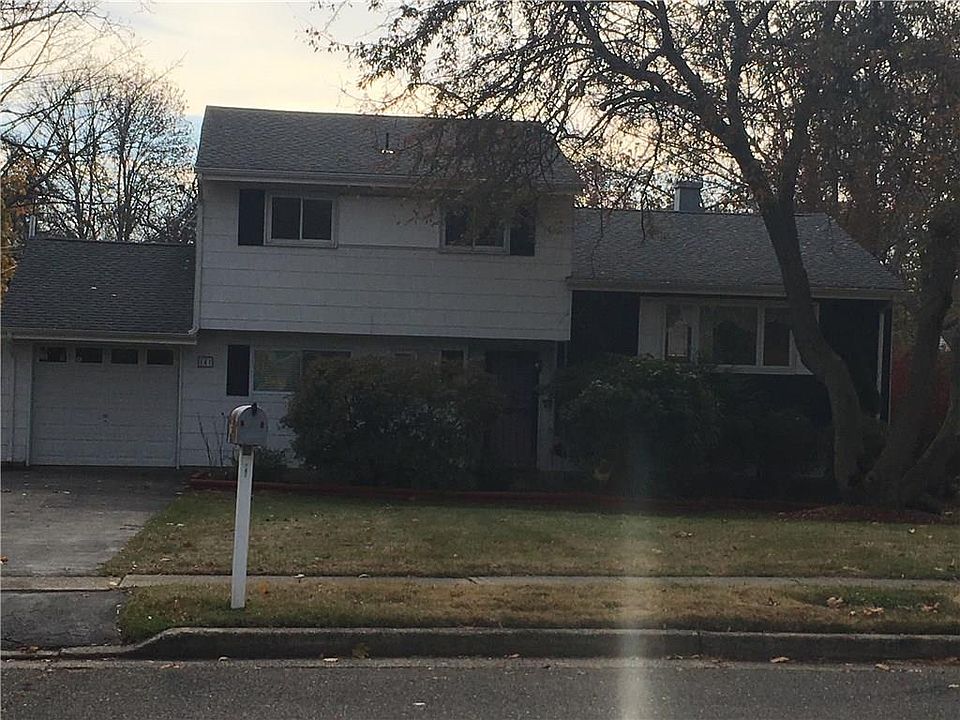 2nd image of 141 Fountain Ave