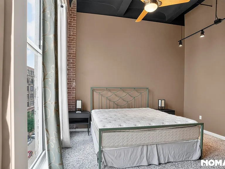 1136 Washington Ave #503 — Photo 11