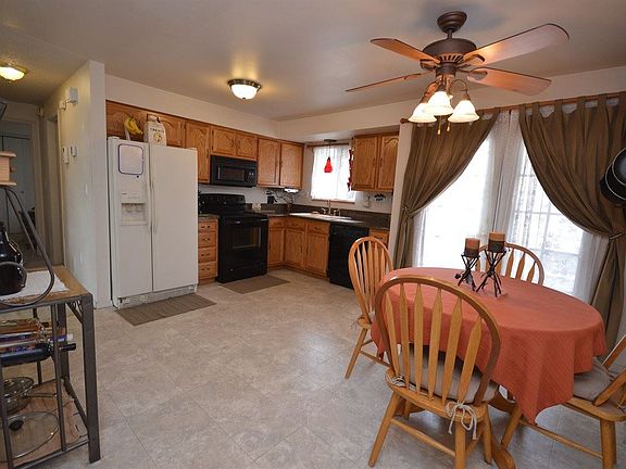 5th image of 26119 E Olympic Ave