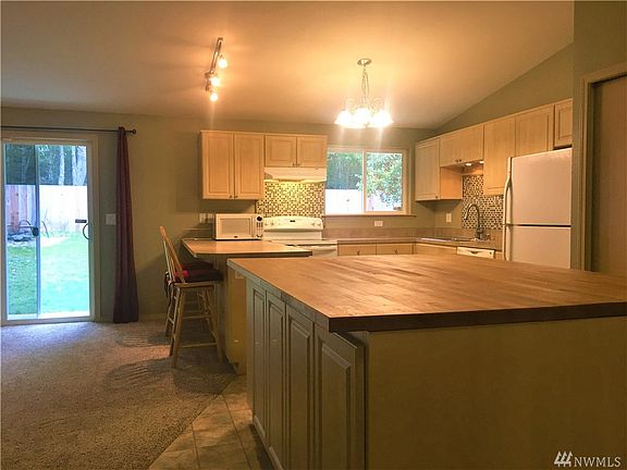 5th image of 350 E Ballycastle Way