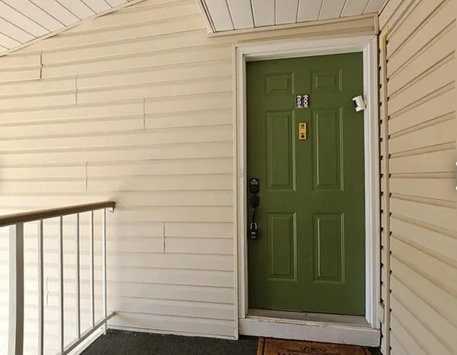 2 bed, 1100 sqft, $2,250 — Photo 2