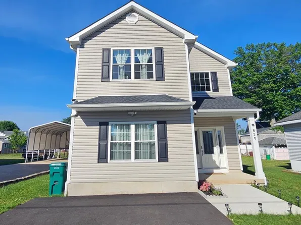 829 3rd Ave, Croydon, PA 19021