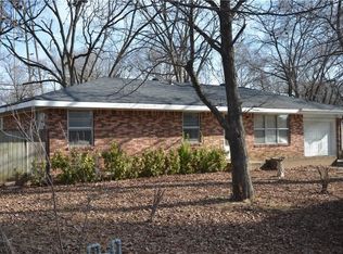 942 Bowen St, Pea Ridge, AR 72751