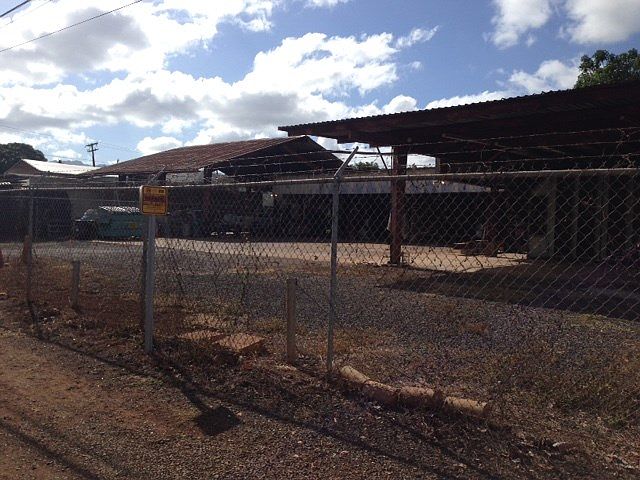 2nd image of 94-009 Waipahu Depot St