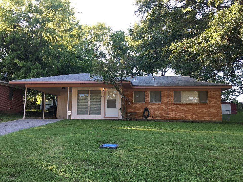 1st image of 815 Glencrest Ln