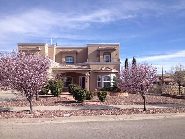 1st image of 400 Hadley Pl