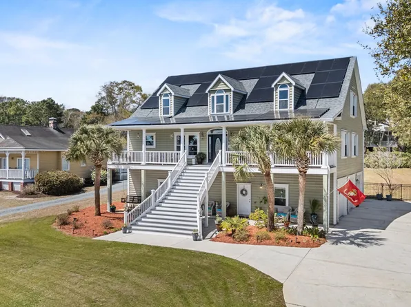214 Pelican Walk, Hampstead, NC 28443
