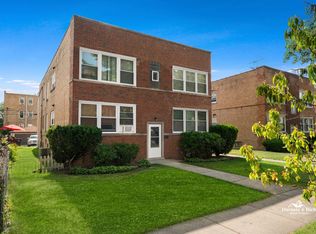 9115 Lamon Ave APT 2N, Skokie, IL 60077
