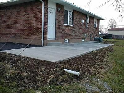 3rd image of 2800 Pamella Dr