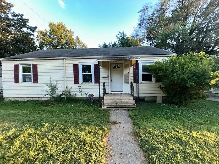 2 bed, 1066 sqft, $895 — Photo 1