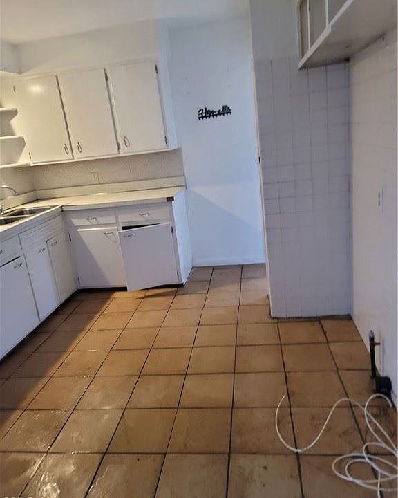 1st image of 5748 Norwood Dr