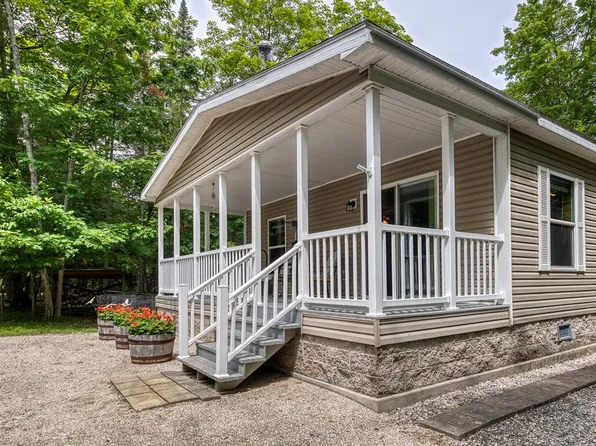 495 Fawn Ln, Ellison Bay, WI 54210