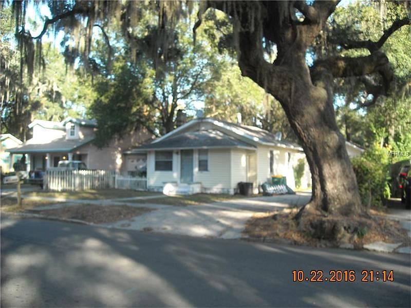 1st image of 553 E 11th Ave