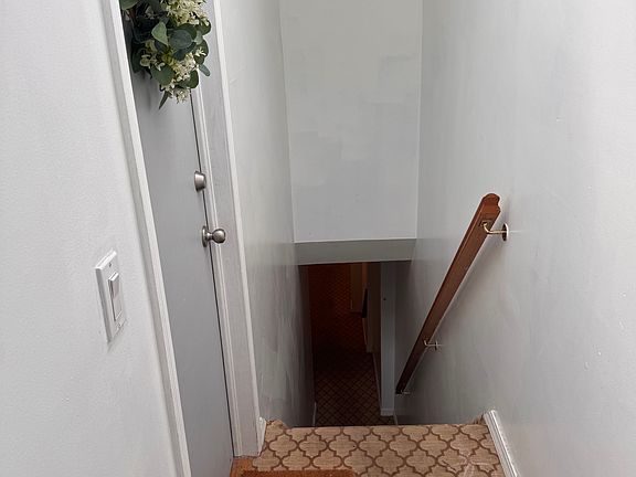 3rd image of 89-52 70th Ave #2B