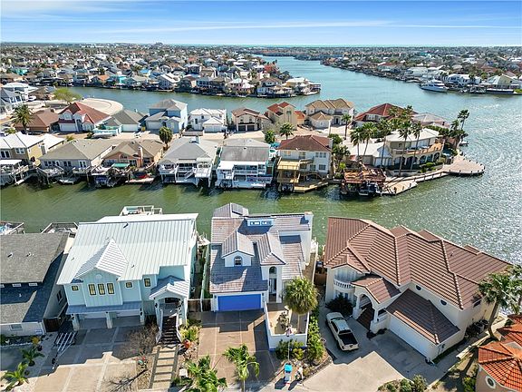 5th image of 15346 Cartagena Ct