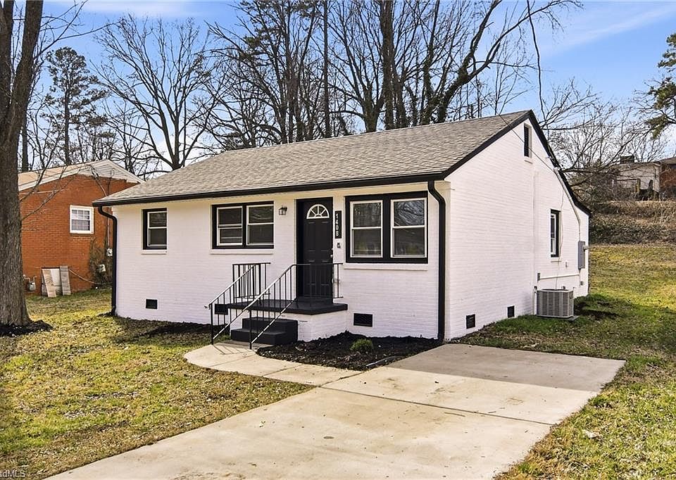 1st image of 1408 Willow Rd