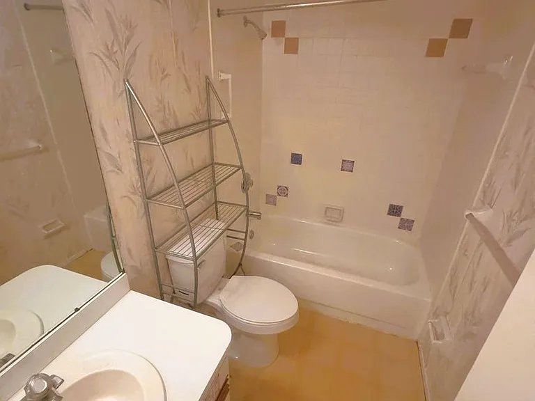 26485 Rampart Blvd #A — Photo 10