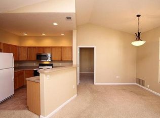 4075 S Crystal Cir UNIT 202, Aurora, CO 80014
