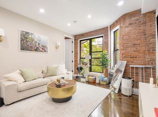 208 W 20th St APT 4A, New York, NY 10011