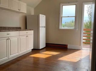 349 Colman St, New London, CT 06320