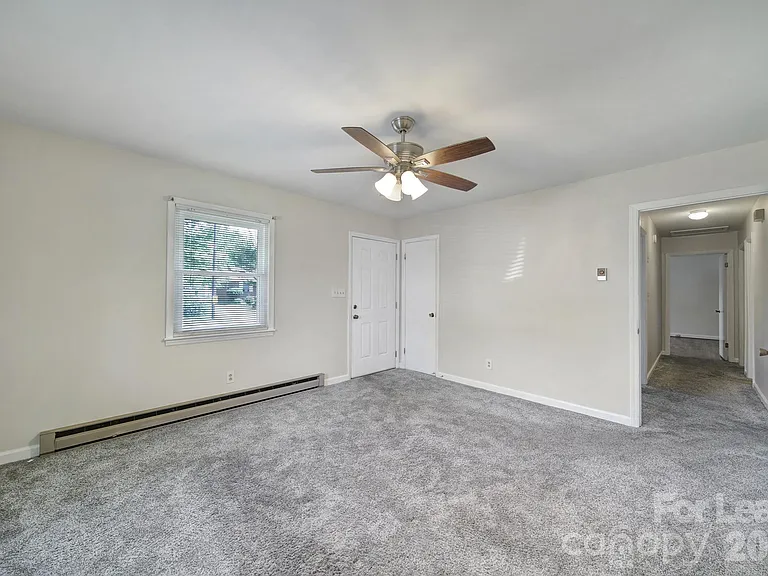 4301 Briarhill Dr — Photo 14