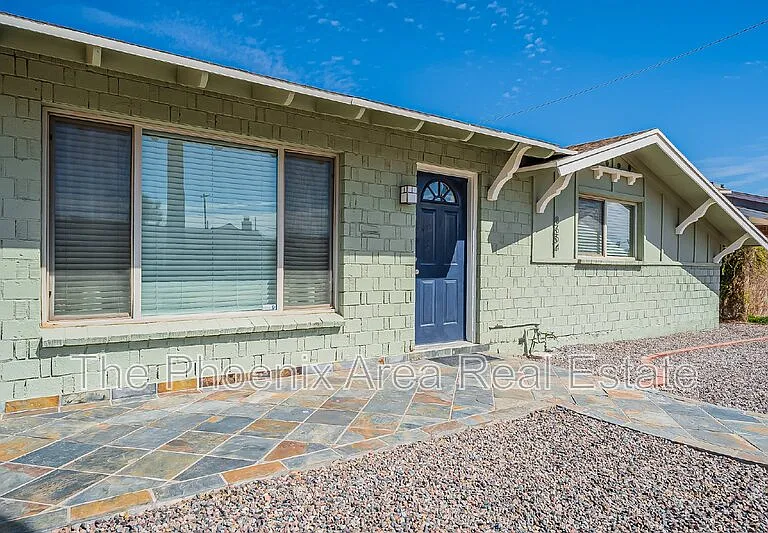 8654 E Windsor Ave — Photo 5