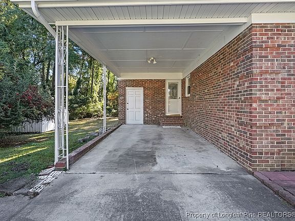2nd image of 512 Canyon Ct