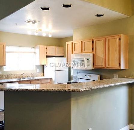 5th image of 2925 Wigwam Pkwy APT 623