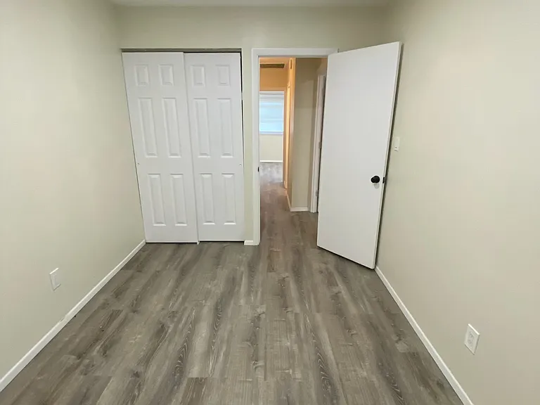 230 Hill Rise — Photo 38