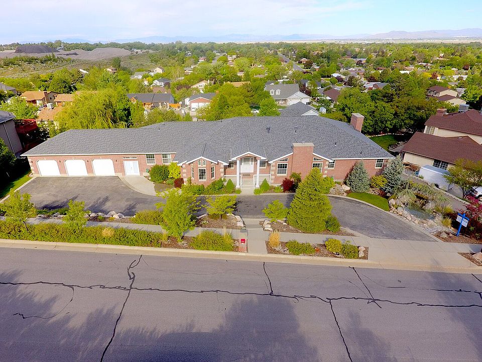 1st image of 117 N Beecher Ave