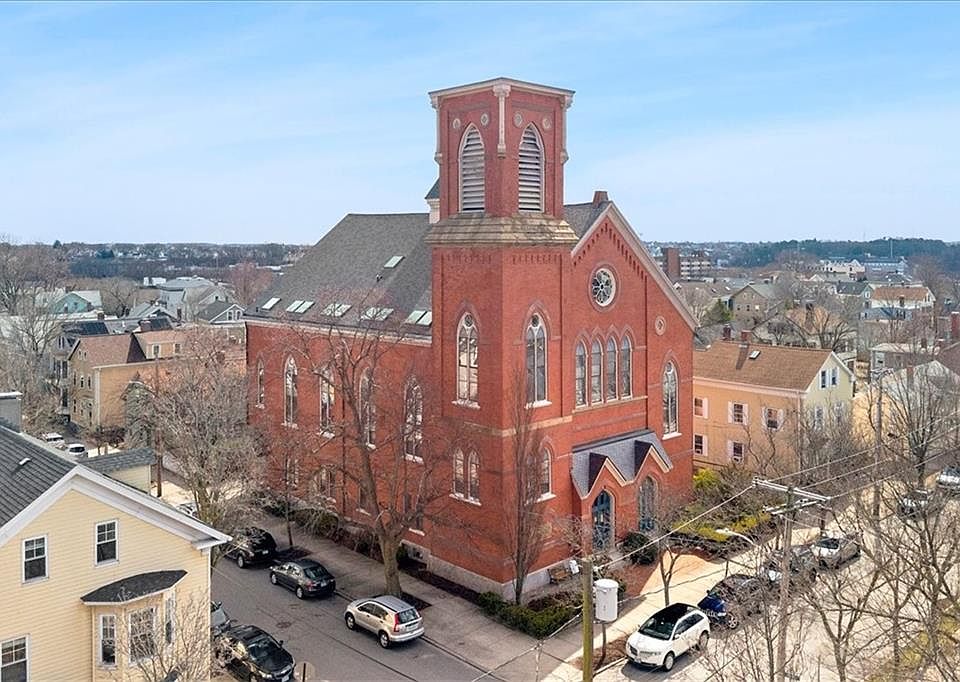 1st image of 10 East St APT 5