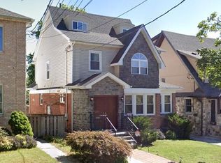 25 Piedmont Ave, Staten Island, NY 10305