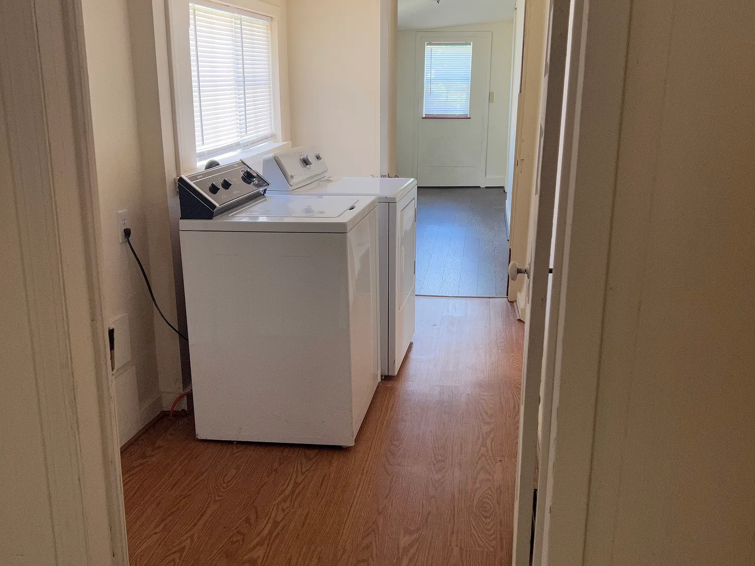 2 bed, 1100 sqft, $1,190 — Photo 3
