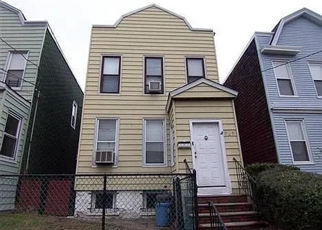 1st image of 385 Princeton Ave #2