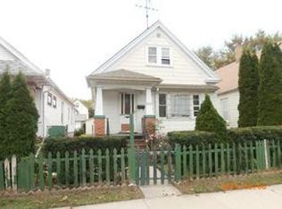 2535 S 11th St, Milwaukee, WI 53215