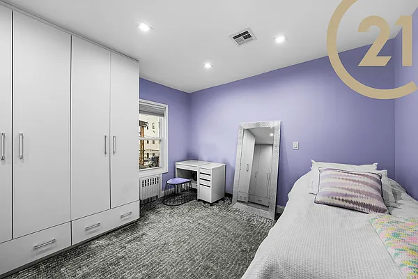 Sold by Century 21 Melanie Kishk Realty | media 36