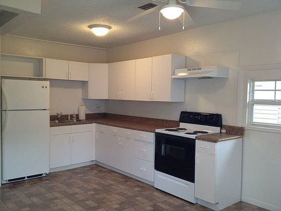 4th image of 2341 3rd Ave N