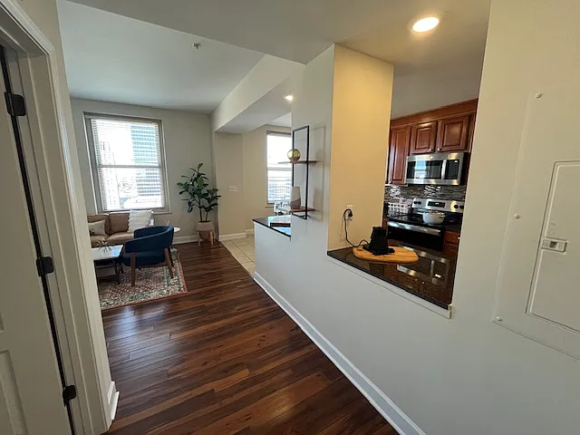 Nissen Building Apartments — Photo 54