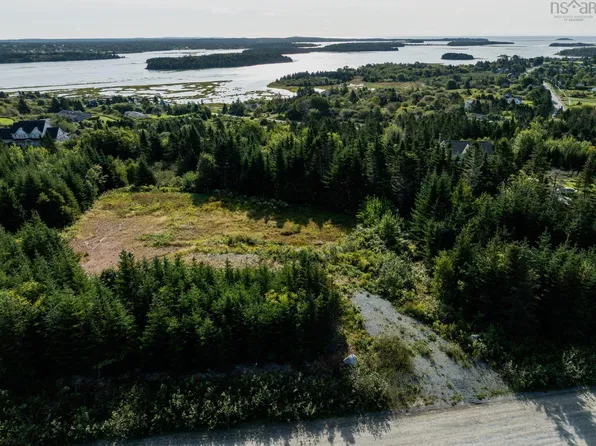 LOT-15D 207 Hwy, Halifax, NS B0J 2L0