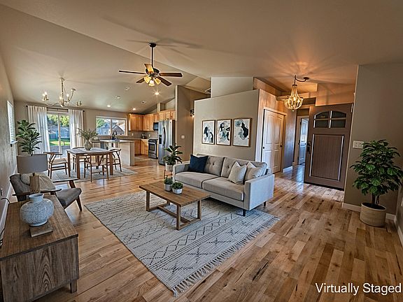 2nd image of 507 Sienna Hills Dr