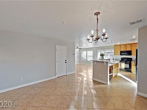 4th image of 1137 Paradise Garden Dr
