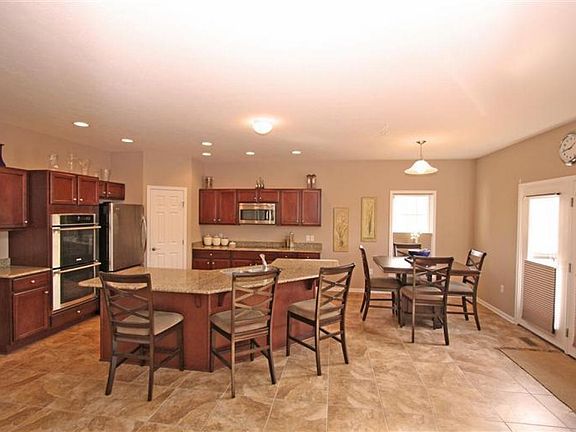 5th image of 1842 Waynoka Dr