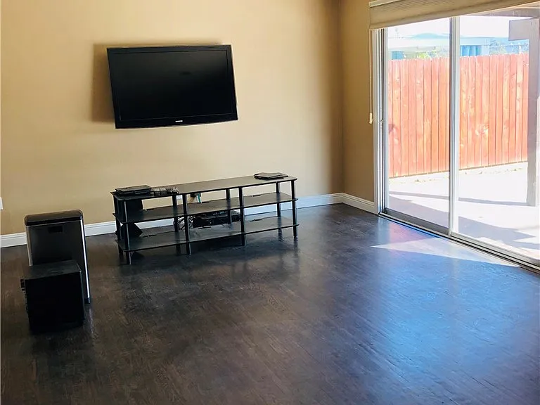 830 Cedarwood Dr — Photo 4
