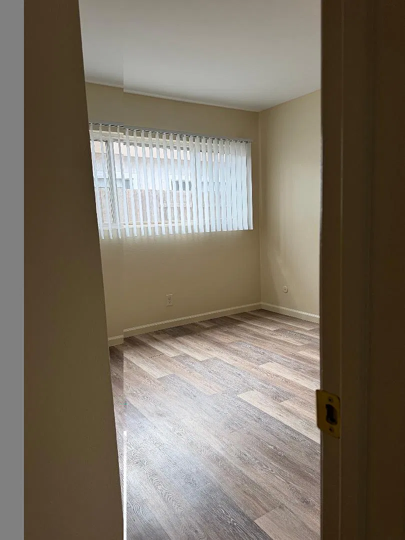 2 bed, 1.5 bath, $2,295 — Photo 4