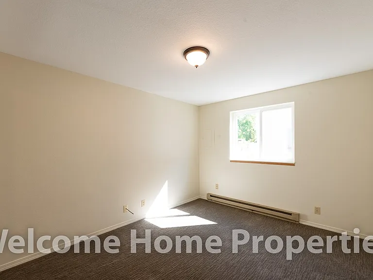 211-347 SE 3rd St — Photo 30