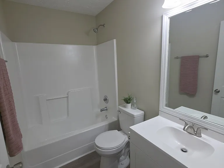 155 Westchester Cir #1 — Photo 11