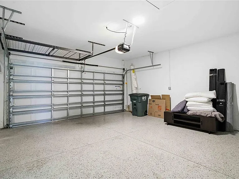 5918 Fiore Dr — Photo 29