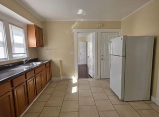 37 Pond St #2A, New Haven, CT 06511