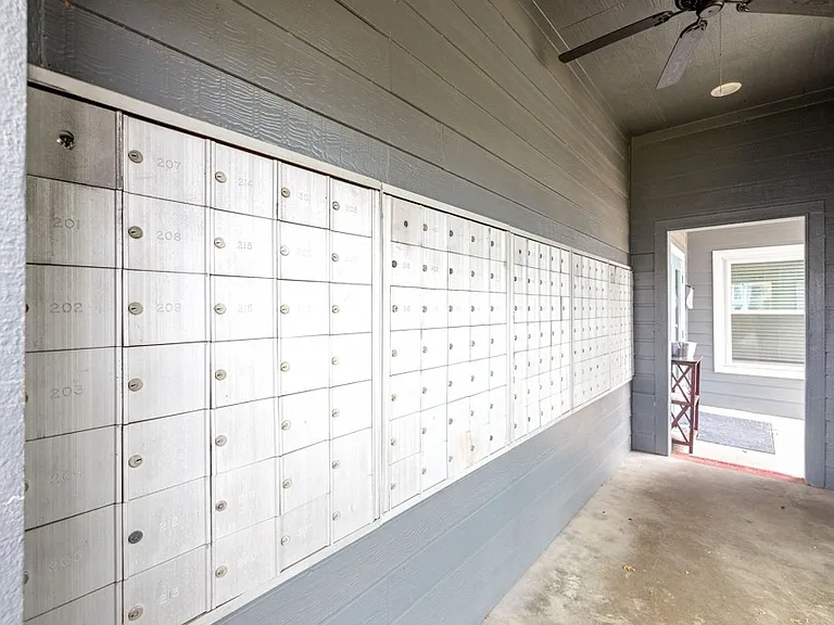 Woodhollow Apartment Homes — Photo 26